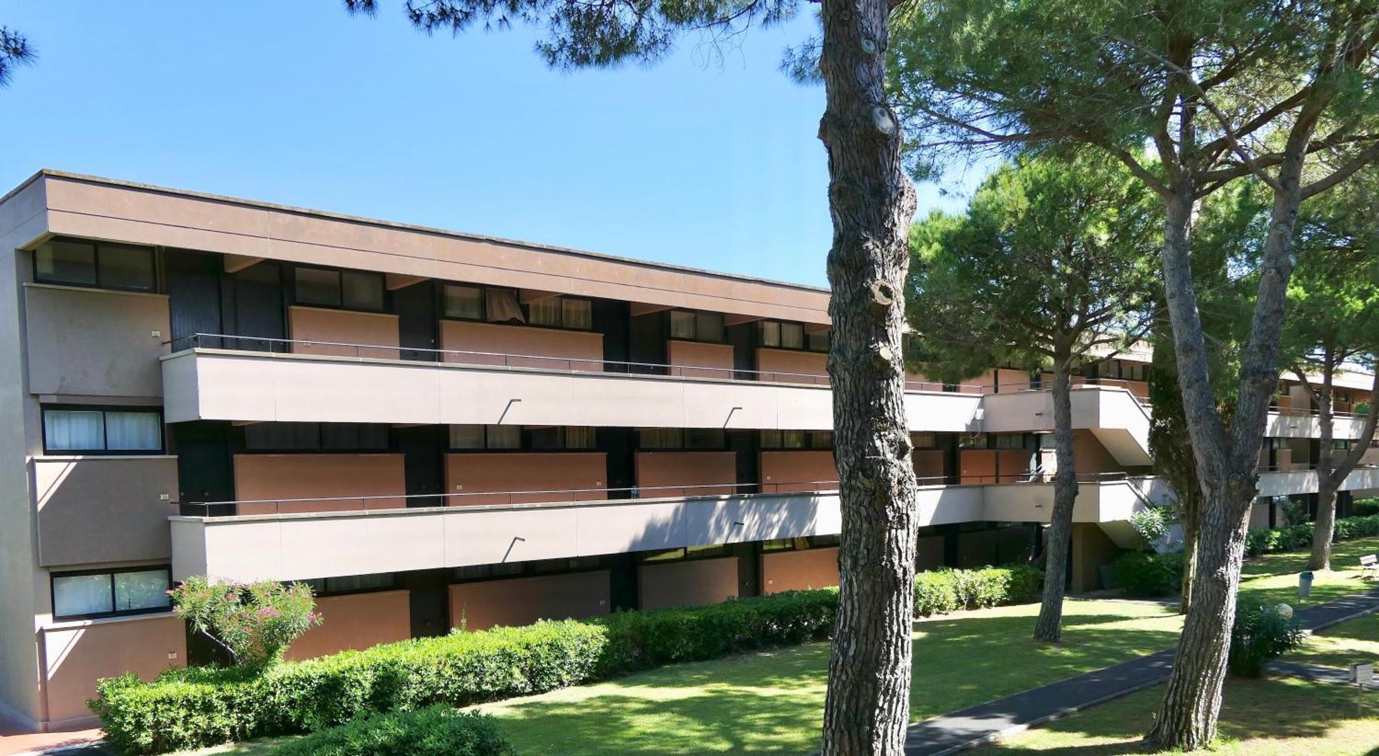 Isstravel, Holiday Homes In Marina Di Bibbona From 400 To 900 Meters From The Sea, Apartments 6 Beds With Private Outdoor Area Bagian luar foto