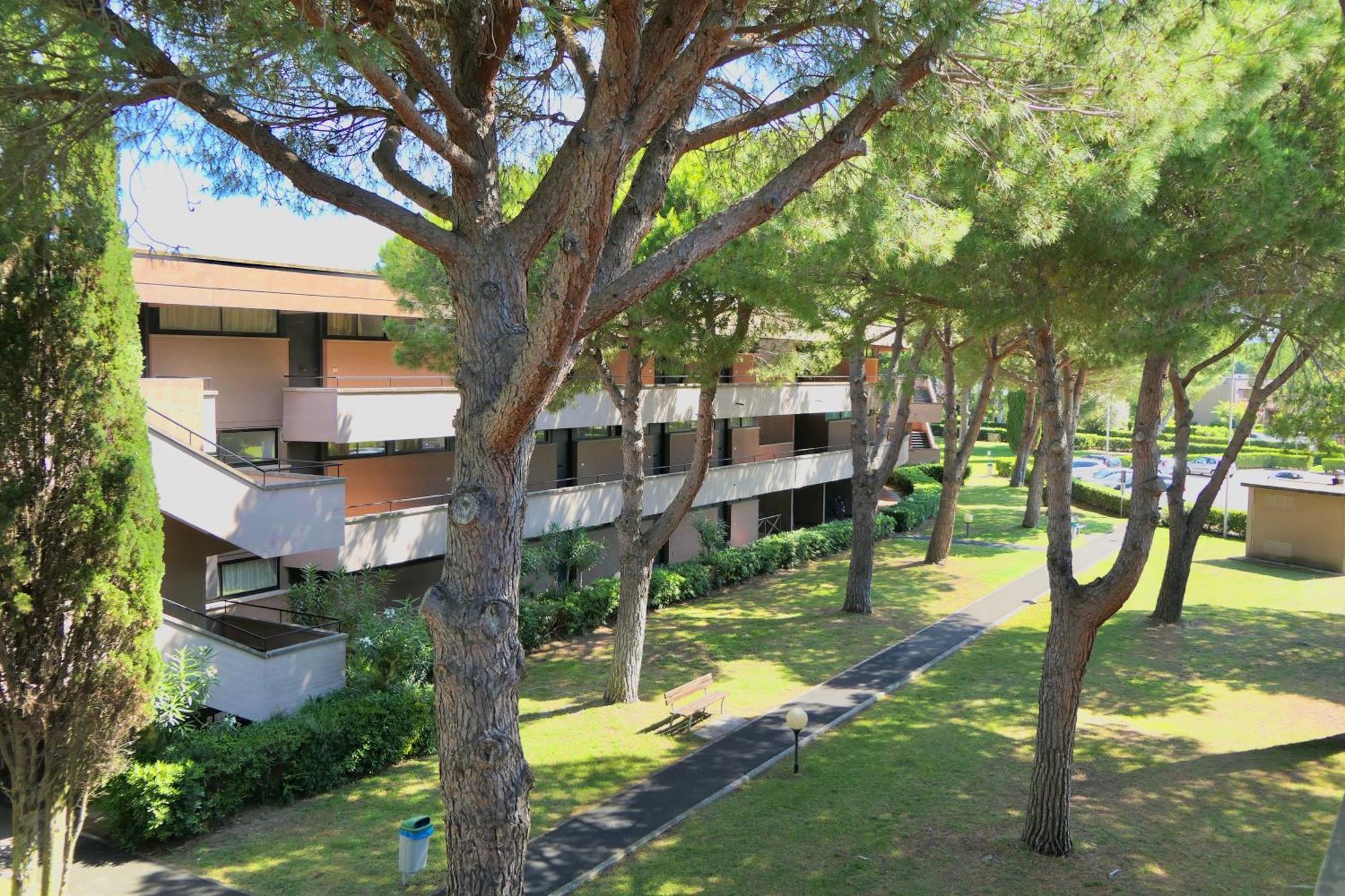 Isstravel, Holiday Homes In Marina Di Bibbona From 400 To 900 Meters From The Sea, Apartments 6 Beds With Private Outdoor Area Bagian luar foto
